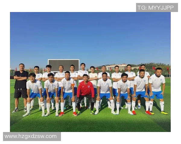 足球明星精彩摆头瞬间视频集锦让你领略球场魅力与风采